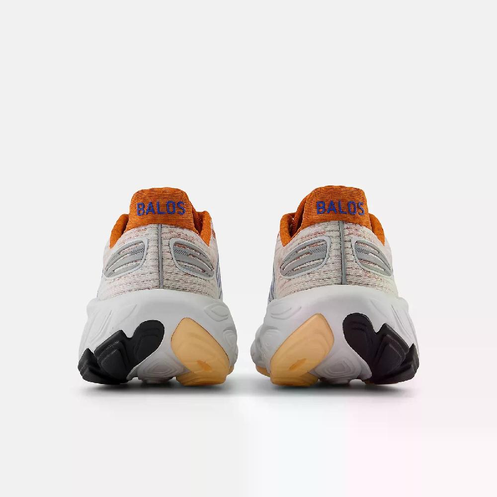 뉴발란스 여성 러닝화 프레쉬 폼 발로스 V1 인필드 클레이 블루 오션